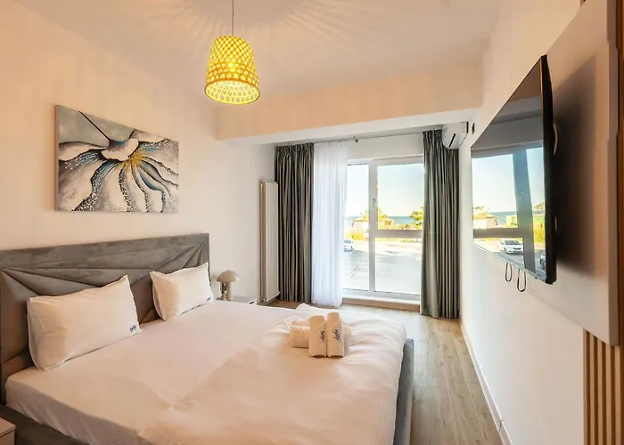 Seapearl In Infinity Pools And Spa-parking Apartment